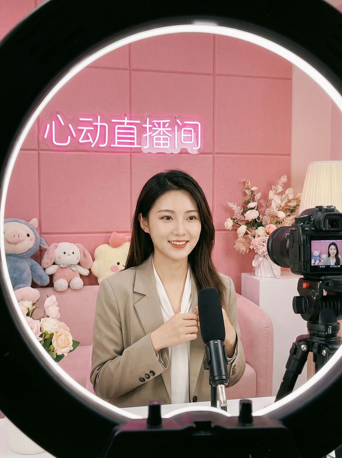 海角美女直播视频